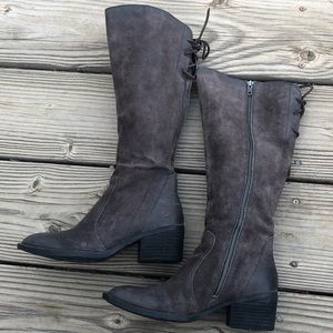 EUC✨BØRN brown knee high leather boots. Wm’s 8.5